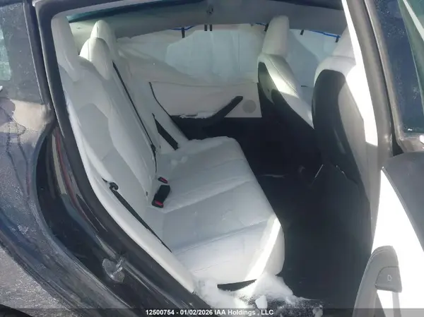 5YJ3E1EB7SF885056 2025 TESLA MODEL 3 - Image 8