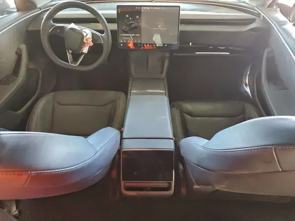 5YJ3E1EB7SF903037 2025 TESLA MODEL 3 - Image 8
