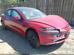 5YJ3E1EB7SF925703 2025 TESLA MODEL 3