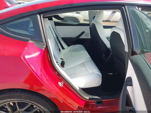 5YJ3E1EB7SF926477 2025 TESLA MODEL 3 - Image 8
