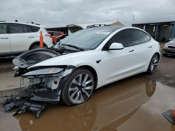 5YJ3E1EB7SF928813 2025 TESLA MODEL 3 - Image 1