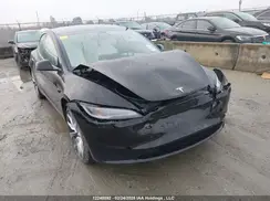 5YJ3E1EB7SF929069 2025 TESLA MODEL 3