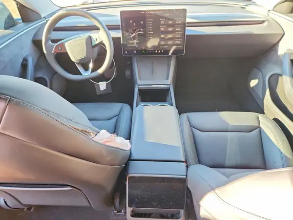 5YJ3E1EB7SF967451 2025 TESLA MODEL 3 - Image 8
