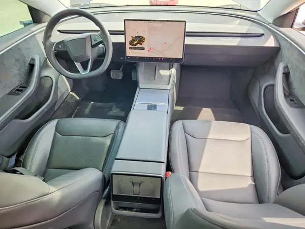 5YJ3E1EB7SF993872 2025 TESLA MODEL 3 - Image 8