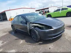 5YJ3E1EB7TF118440 2026 TESLA MODEL 3