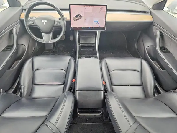 5YJ3E1EB8JF054941 2018 TESLA MODEL 3 - Image 8