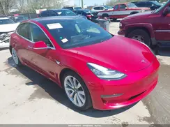 5YJ3E1EB8JF055006 2018 TESLA MODEL 3