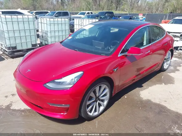 5YJ3E1EB8JF055006 2018 TESLA MODEL 3 - Image 2