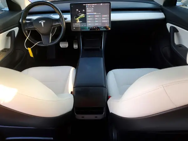 5YJ3E1EB8JF055233 2018 TESLA MODEL 3 - Image 8