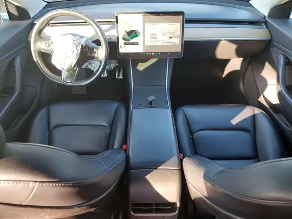 5YJ3E1EB8JF063641 2018 TESLA MODEL 3 - Image 8
