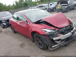 5YJ3E1EB8JF064241 2018 TESLA MODEL 3