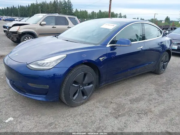 5YJ3E1EB8JF064661 2018 TESLA MODEL 3 - Image 2