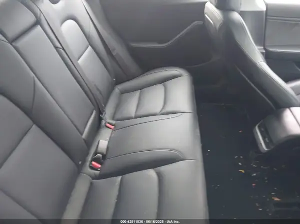 5YJ3E1EB8JF065020 2018 TESLA MODEL 3 - Image 8