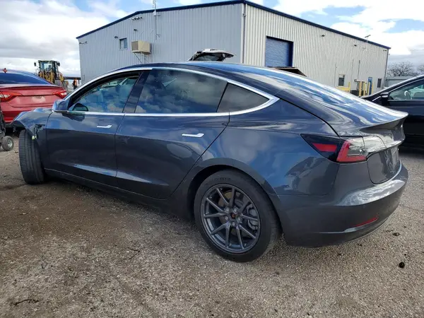 5YJ3E1EB8JF066068 2018 TESLA MODEL 3 - Image 2