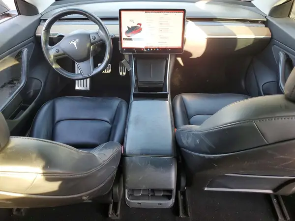 5YJ3E1EB8JF067267 2018 TESLA MODEL 3 - Image 8