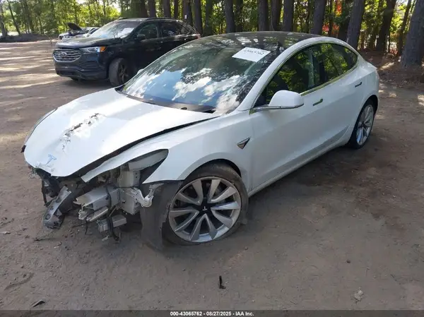 5YJ3E1EB8JF067799 2018 TESLA MODEL 3 - Image 2