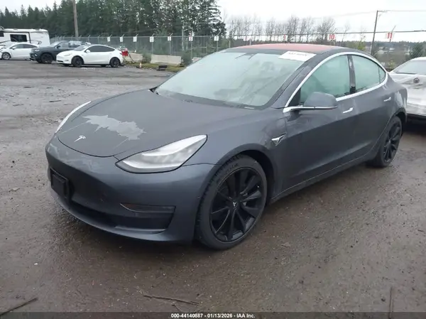5YJ3E1EB8JF069116 2018 TESLA MODEL 3 - Image 2