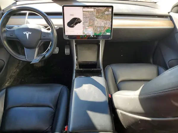 5YJ3E1EB8JF069732 2018 TESLA MODEL 3 - Image 8