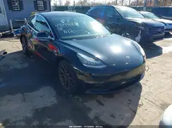5YJ3E1EB8JF070525 2018 TESLA MODEL 3