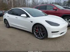 5YJ3E1EB8JF074607 2018 TESLA MODEL 3
