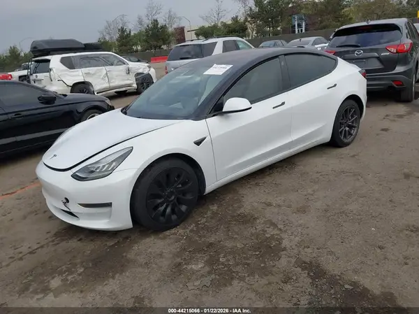 5YJ3E1EB8JF074929 2018 TESLA MODEL 3 - Image 2