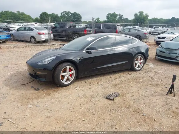 5YJ3E1EB8JF078706 2018 TESLA MODEL 3 - Image 2
