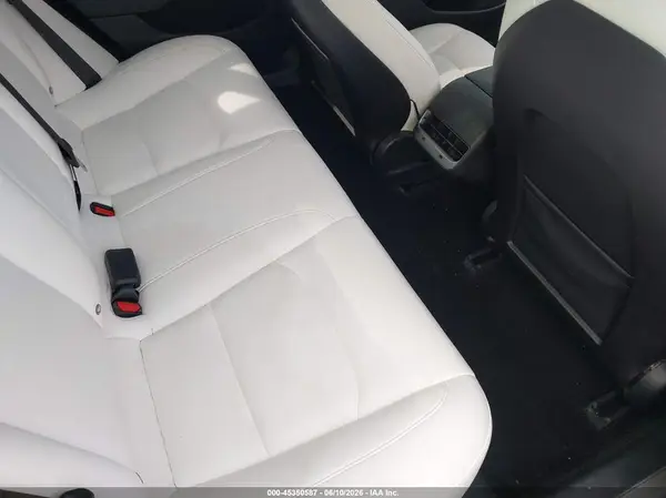 5YJ3E1EB8JF078706 2018 TESLA MODEL 3 - Image 8