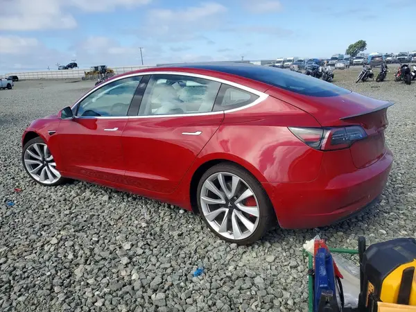 5YJ3E1EB8JF079452 2018 TESLA MODEL 3 - Image 2