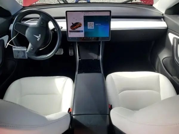 5YJ3E1EB8JF079452 2018 TESLA MODEL 3 - Image 8