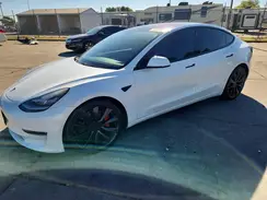 5YJ3E1EB8JF081573 2018 TESLA MODEL 3