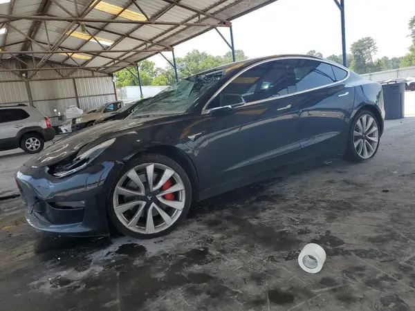 5YJ3E1EB8JF082223 2018 TESLA MODEL 3 - Image 1