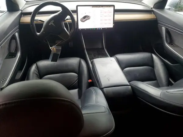 5YJ3E1EB8JF083081 2018 TESLA MODEL 3 - Image 8