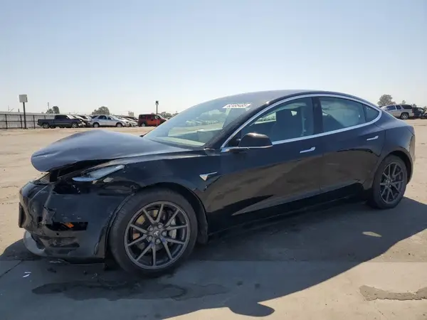 5YJ3E1EB8JF084716 2018 TESLA MODEL 3 - Image 1