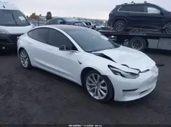 5YJ3E1EB8JF088796 2018 TESLA MODEL 3