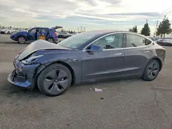 5YJ3E1EB8JF089916 2018 TESLA MODEL 3