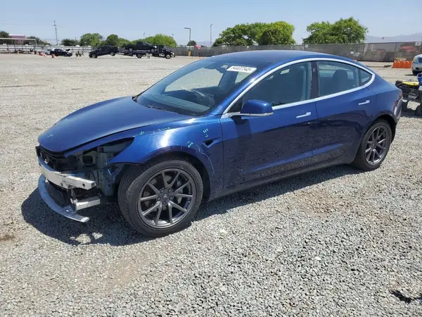 5YJ3E1EB8JF090094 2018 TESLA MODEL 3 - Image 1