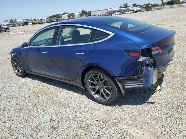 5YJ3E1EB8JF090094 2018 TESLA MODEL 3 - Image 2