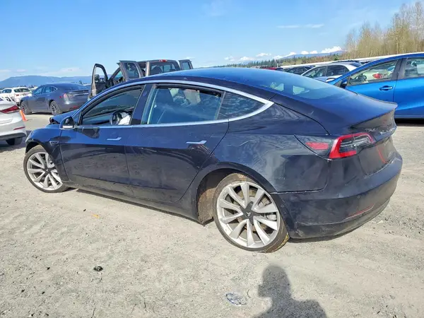 5YJ3E1EB8JF090435 2018 TESLA MODEL 3 - Image 2