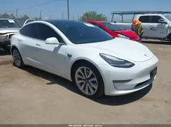 5YJ3E1EB8JF092444 2018 TESLA MODEL 3