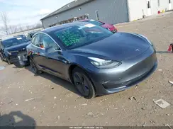 5YJ3E1EB8JF094131 2018 TESLA MODEL 3