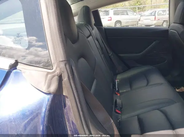 5YJ3E1EB8JF094498 2018 TESLA MODEL 3 - Image 8