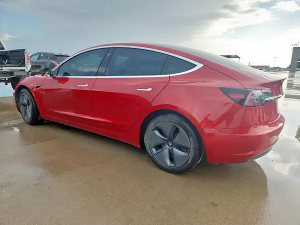 5YJ3E1EB8JF096249 2018 TESLA MODEL 3 - Image 2