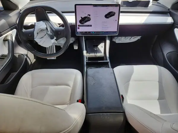 5YJ3E1EB8JF099216 2018 TESLA MODEL 3 - Image 8