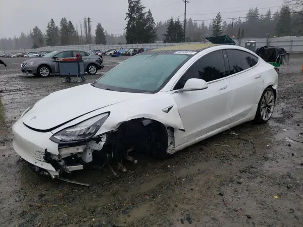 5YJ3E1EB8JF101174 2018 TESLA MODEL 3 - Image 1