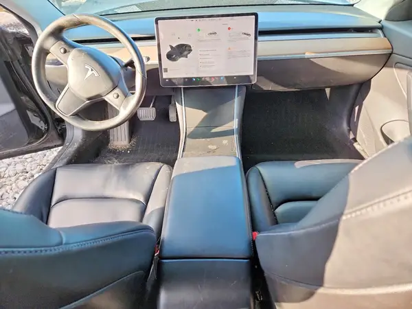 5YJ3E1EB8JF103328 2018 TESLA MODEL 3 - Image 8