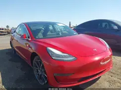 5YJ3E1EB8JF104799 2018 TESLA MODEL 3