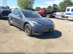 5YJ3E1EB8JF106939 2018 TESLA MODEL 3