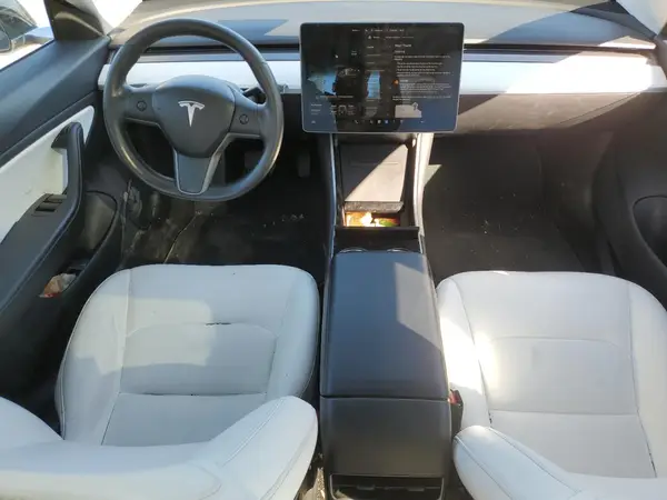 5YJ3E1EB8JF110358 2018 TESLA MODEL 3 - Image 8