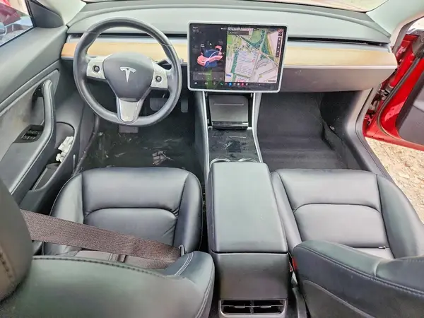 5YJ3E1EB8JF111459 2018 TESLA MODEL 3 - Image 8