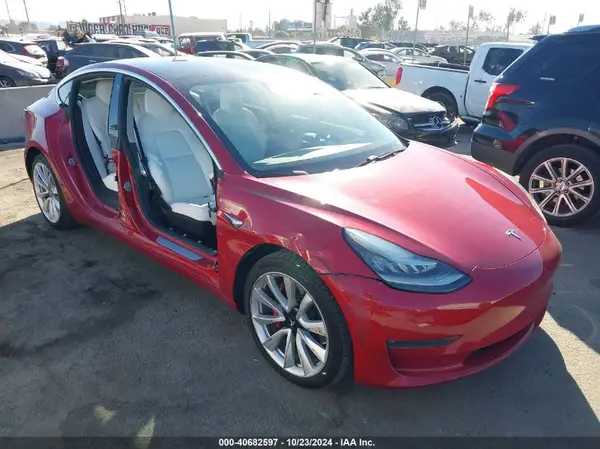 5YJ3E1EB8JF112000 2018 TESLA MODEL 3 - Image 1